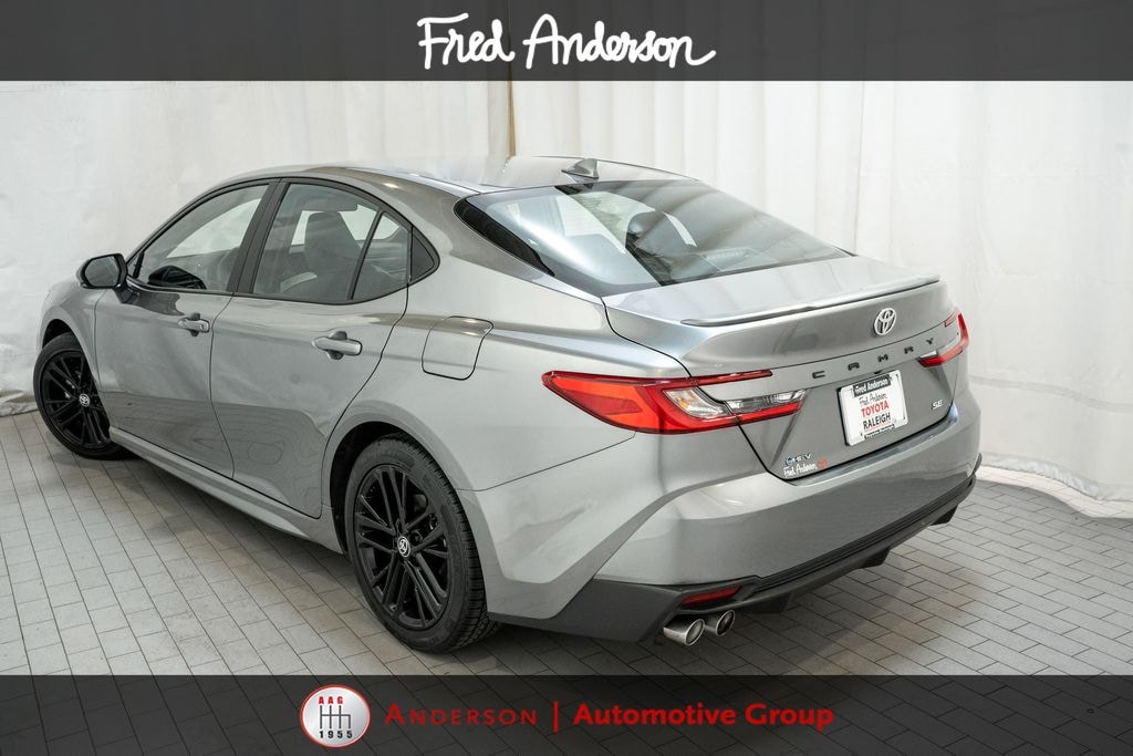 Used 2025 Toyota Camry SE Sedan