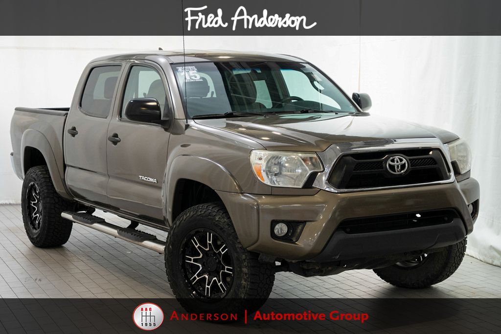 2015 Toyota Tacoma Truck 
