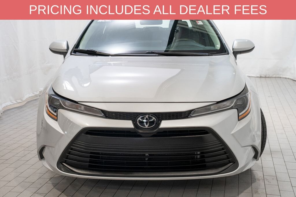 Used 2025 Toyota Corolla LE Sedan