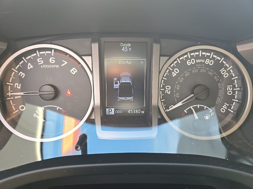 Used 2017 Toyota Tacoma SR5 Truck