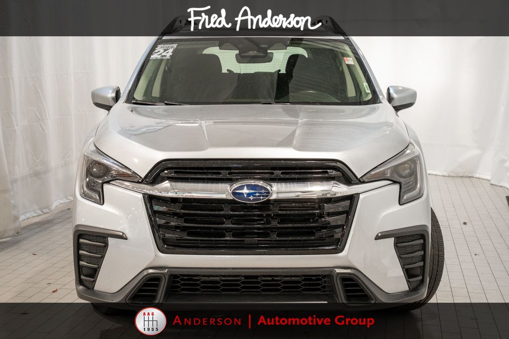 2024 Subaru Ascent Premium photo 3