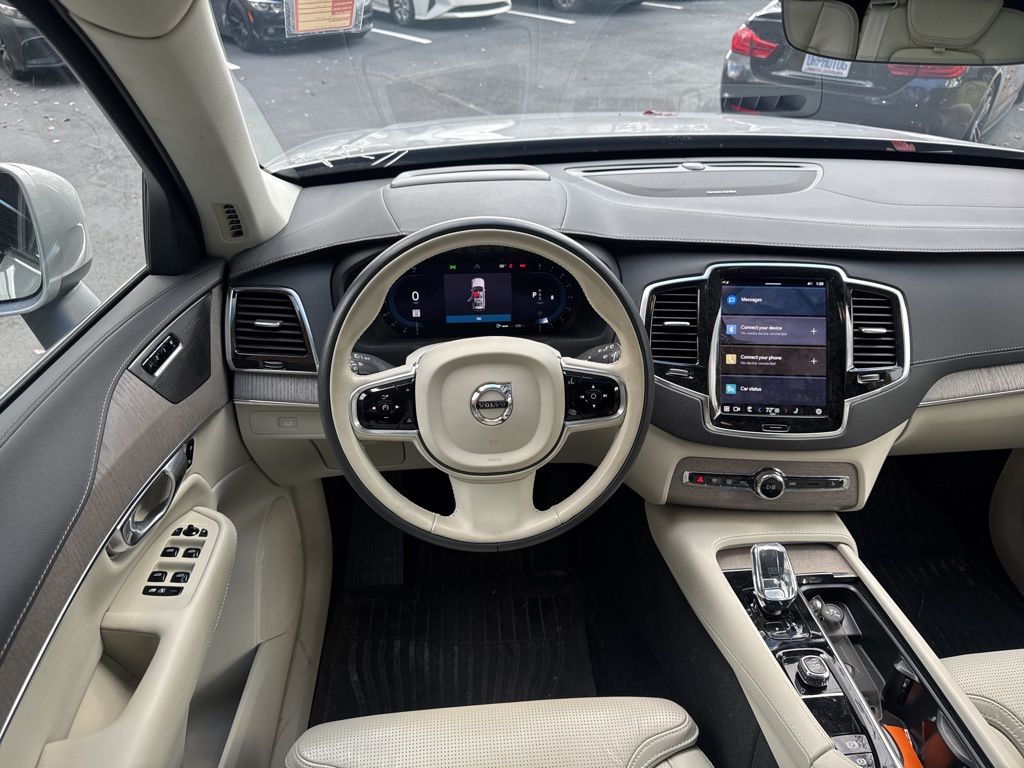 2023 Volvo XC90 Ultimate photo 2