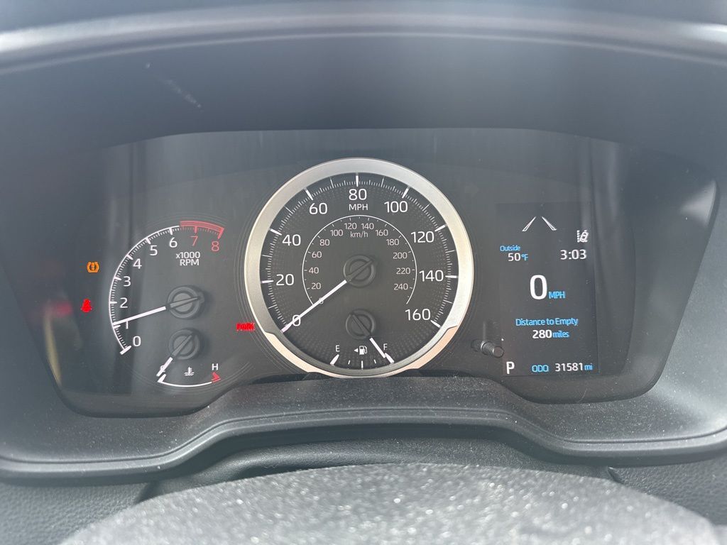 2020 Toyota Corolla LE photo 3
