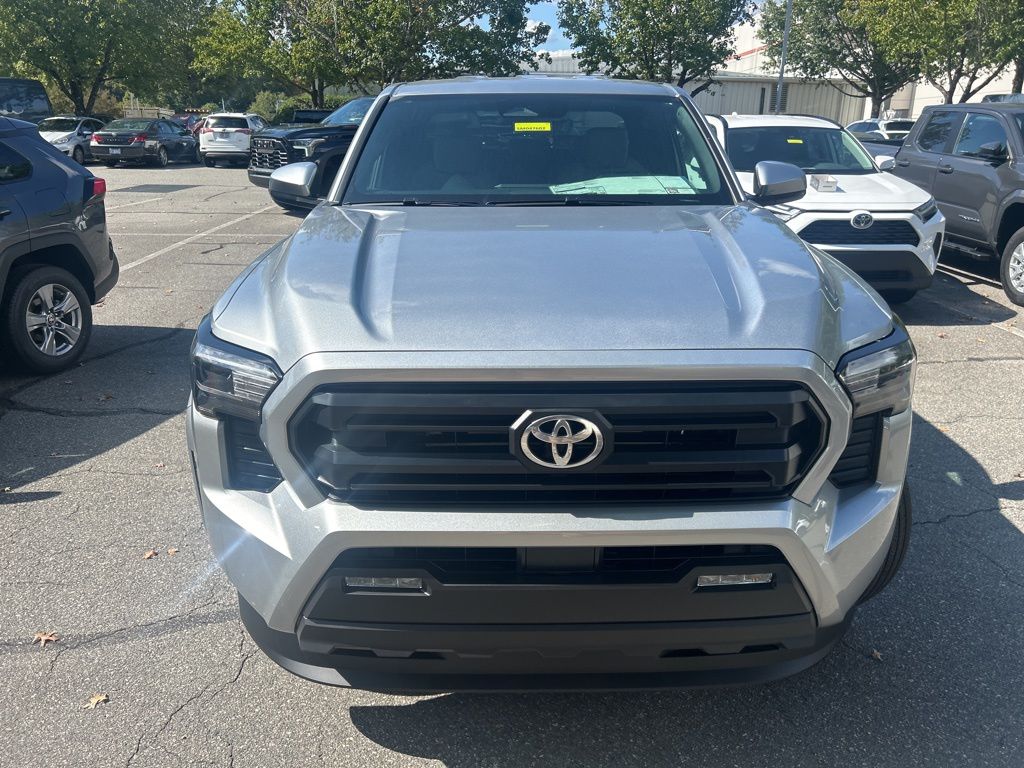 2025 Toyota Tacoma SR5 photo 2