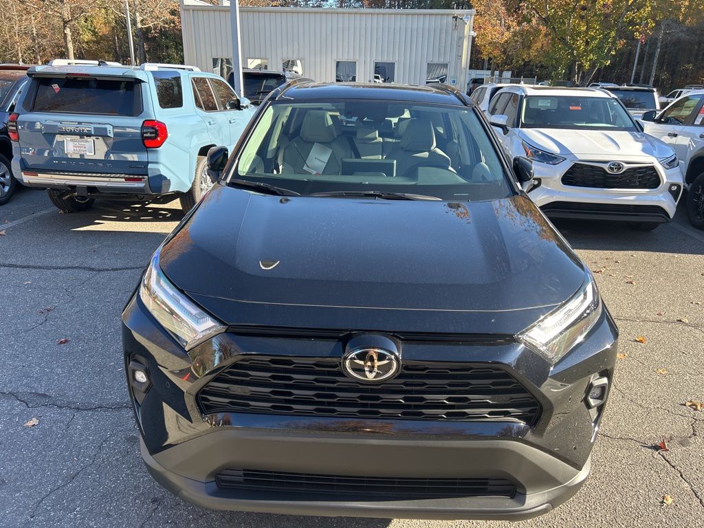 2025 Toyota RAV4 XLE Premium photo 2