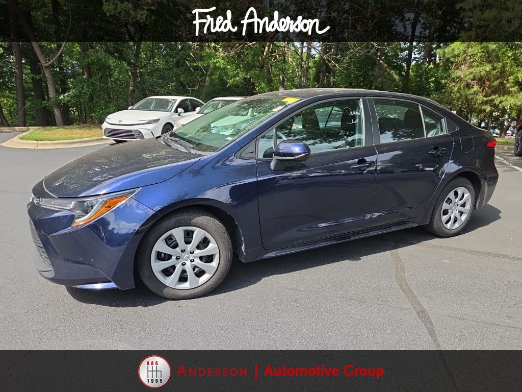2024 Toyota Corolla LE CVT's photo