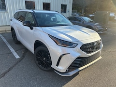 2026 Toyota Highlander XSE SUV