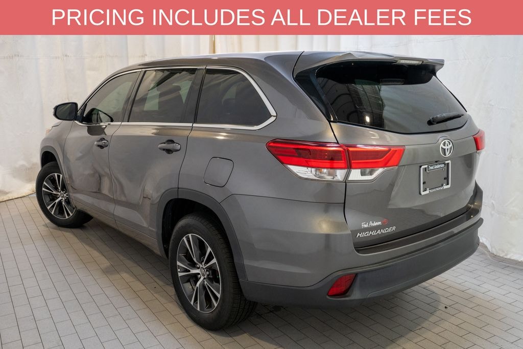 Used 2018 Toyota Highlander LE SUV