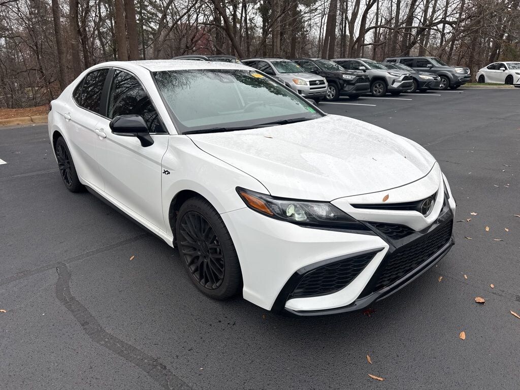 Used 2023 Toyota Camry SE Sedan