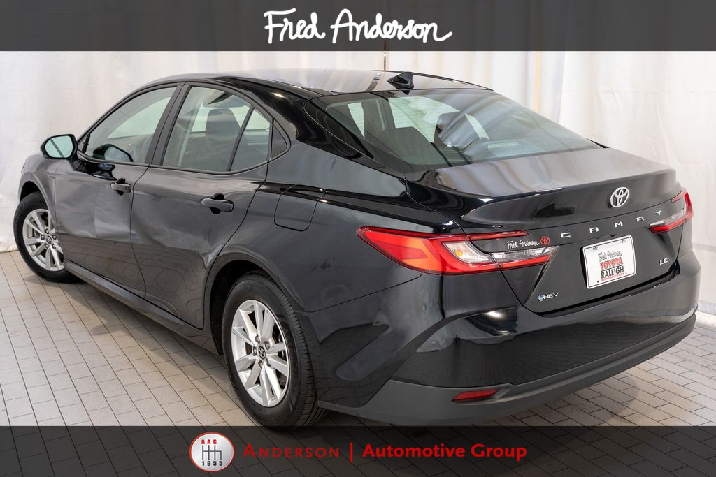 2025 Toyota Camry LE photo 2