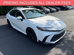 2025 Toyota Camry SE Sedan