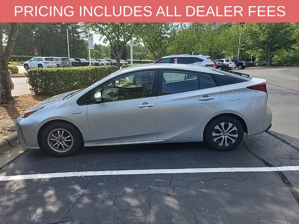 Used 2019 Toyota Prius LE AWD-e Hatchback