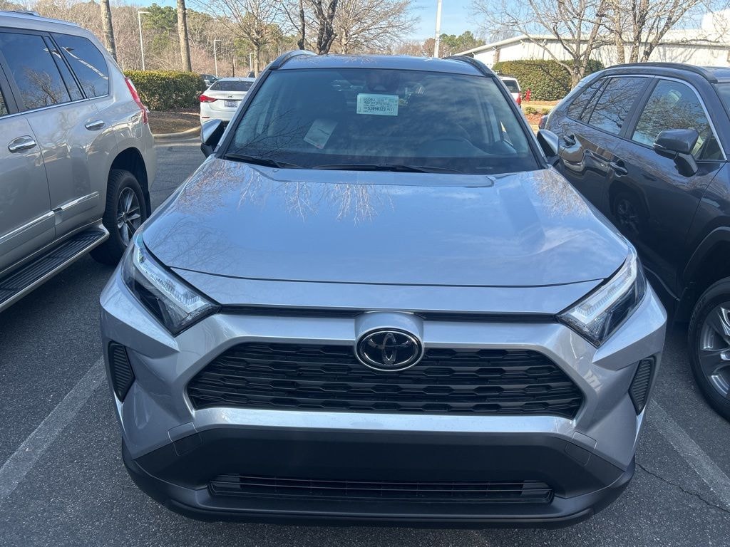 New 2025 Toyota RAV4 Hybrid XLE SUV