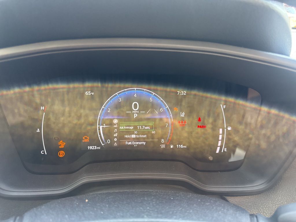 2026 Toyota Corolla Cross LE photo 3