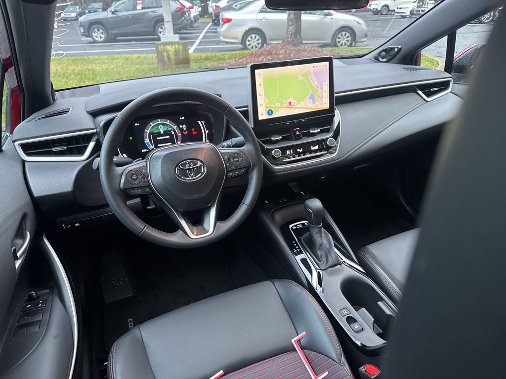 2025 Toyota Corolla XSE photo 2