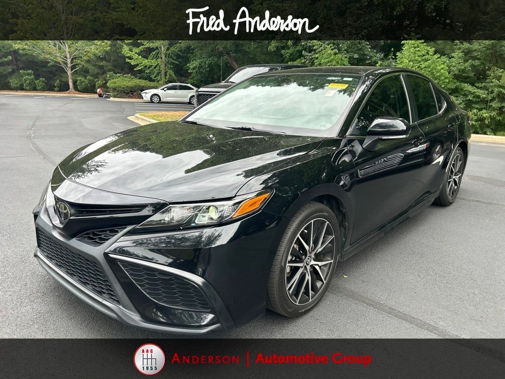 Used 2023 Toyota Camry SE Sedan