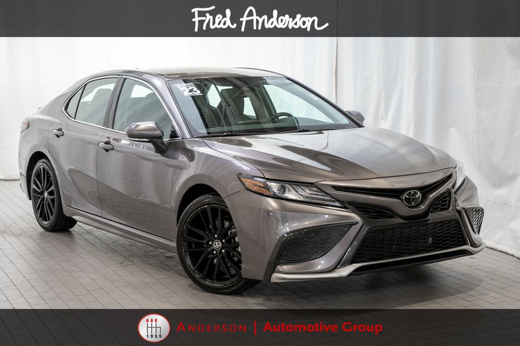 2023 Toyota Camry Sedan 