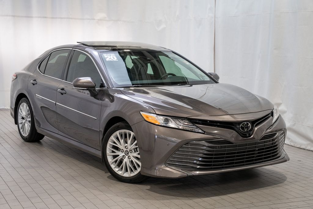 Used 2020 Toyota Camry XLE Sedan