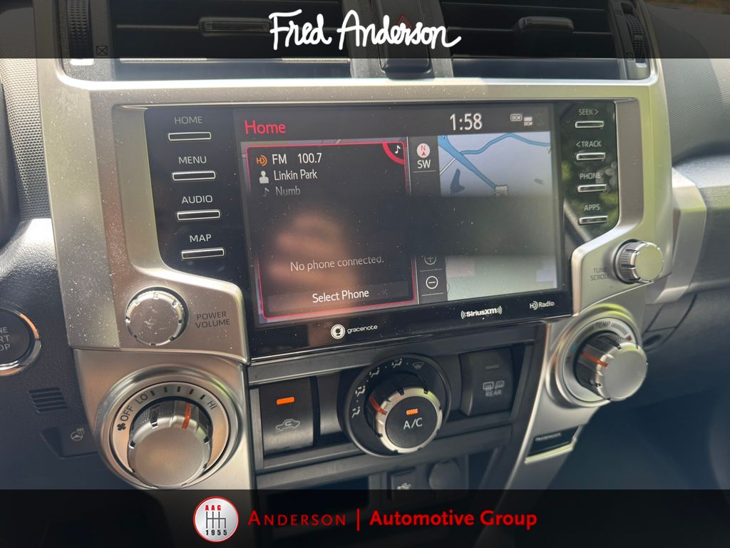 2024 Toyota 4Runner SR5 Premium photo 4