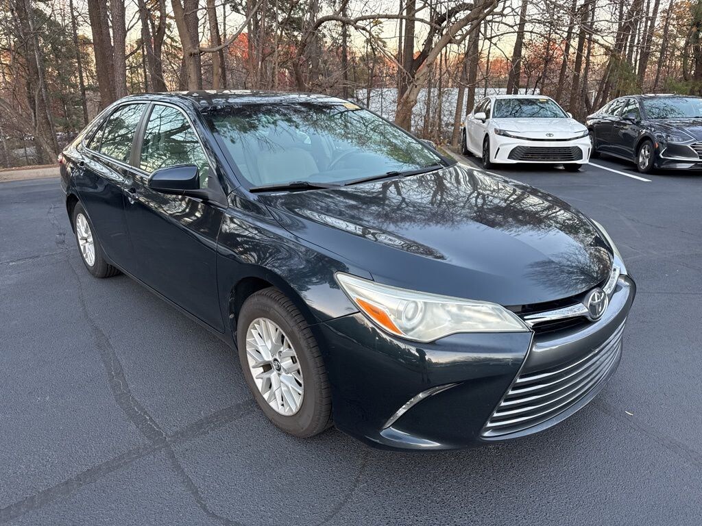 Used 2016 Toyota Camry LE Sedan