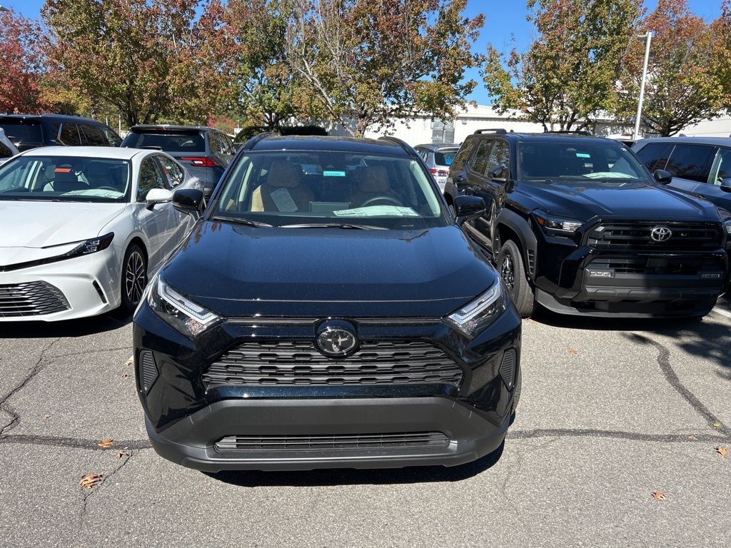 New 2025 Toyota RAV4 Hybrid LE SUV