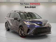 2024 Toyota Sienna XSE Minivan/Van