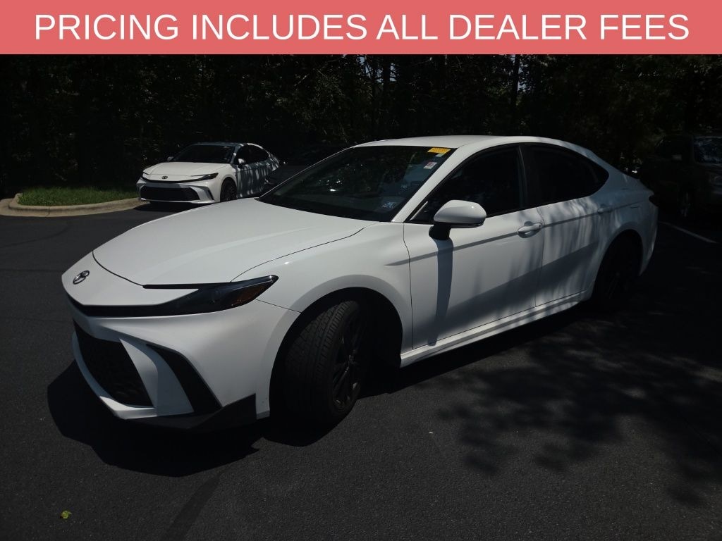 Used 2025 Toyota Camry SE Sedan