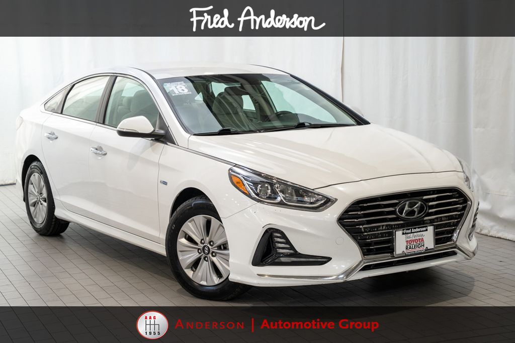 2018 Hyundai Sonata SE's photo