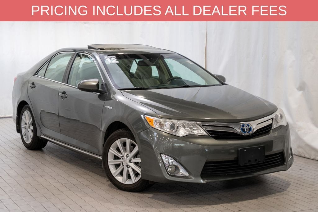 Used 2012 Toyota Camry Hybrid XLE Sedan