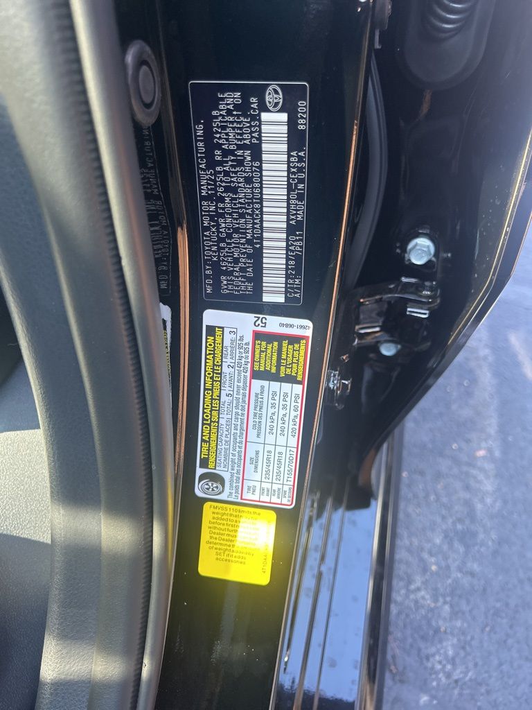 2026 Toyota Camry SE photo 4