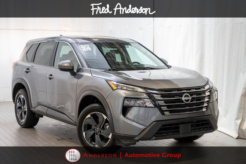 Used 2024 Nissan Rogue SV SUV