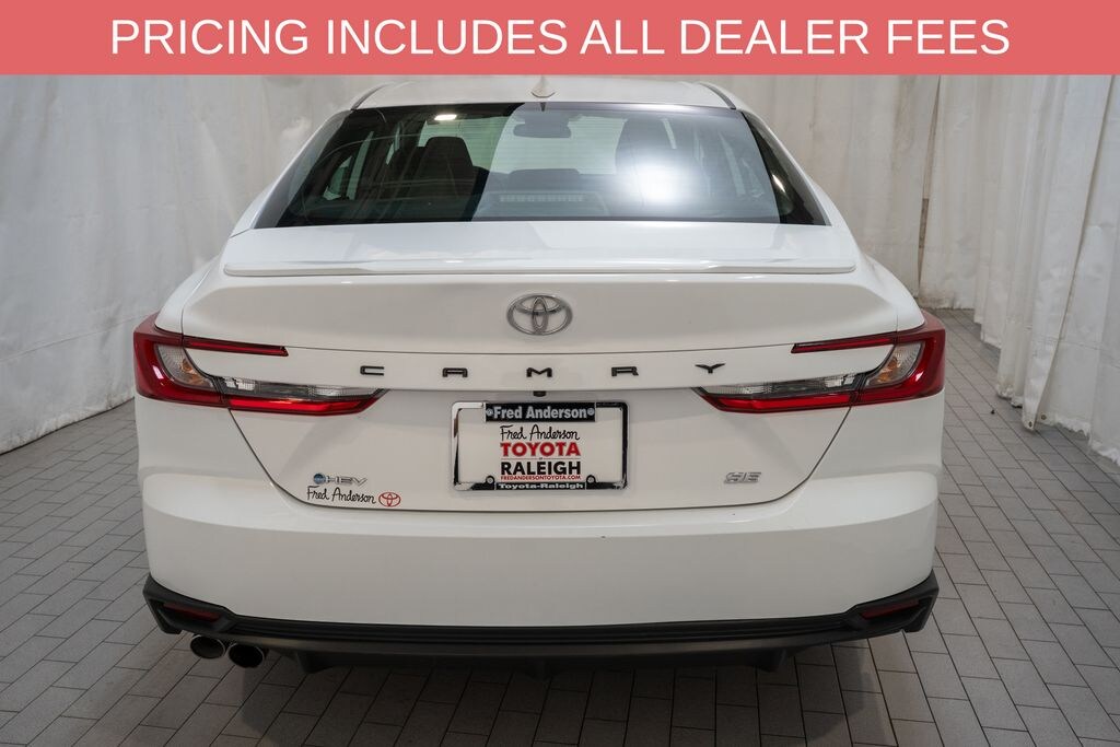 Used 2025 Toyota Camry SE Sedan
