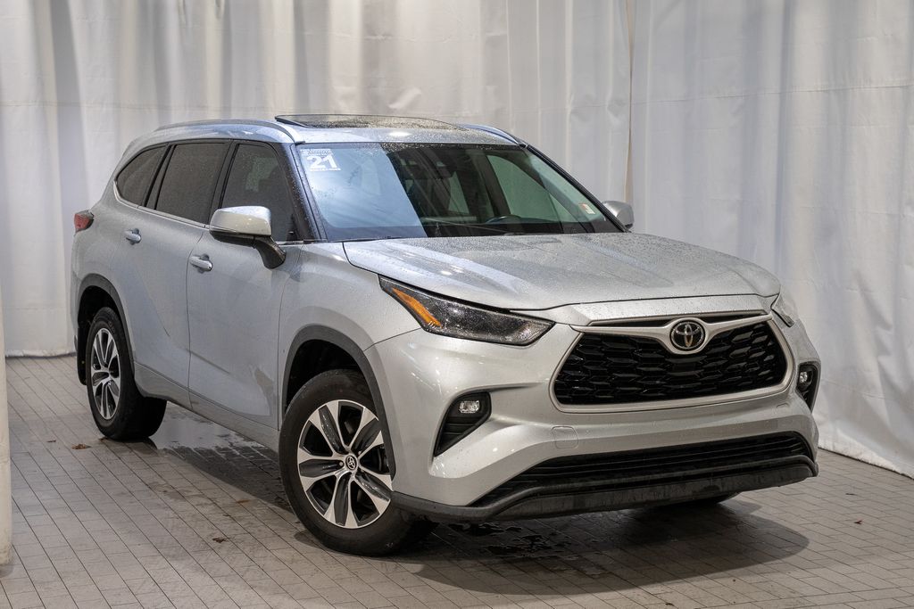 2021 Toyota Highlander SUV 