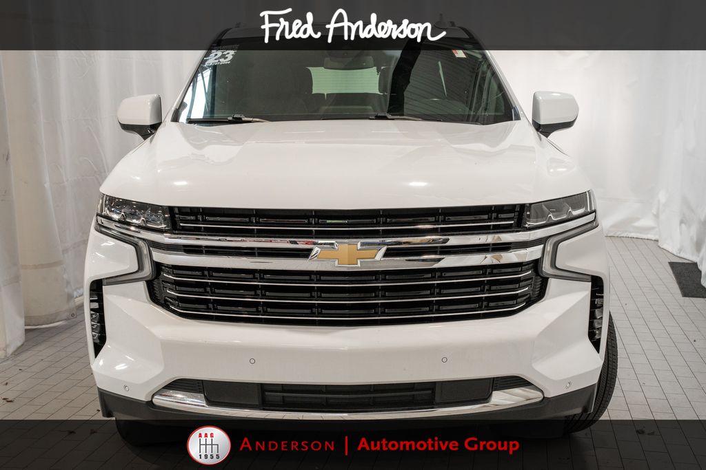 2023 Chevrolet Tahoe LT photo 3