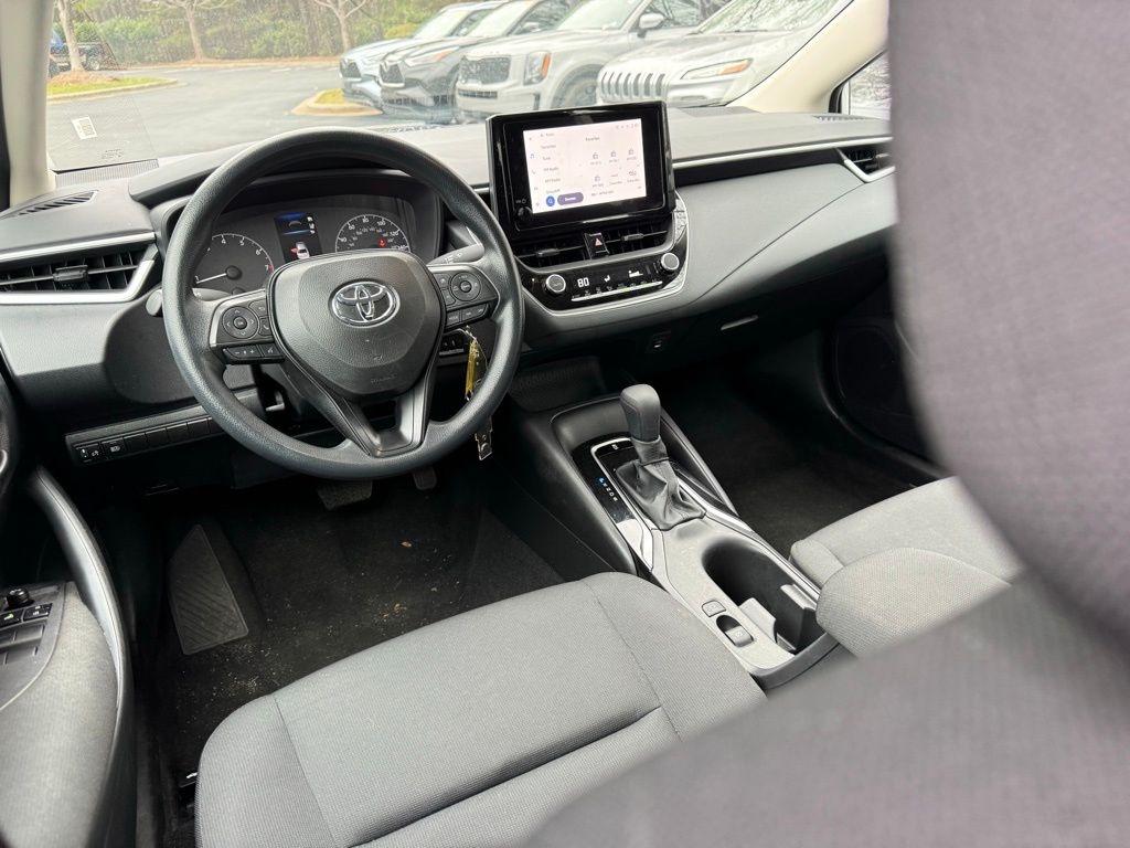 Used 2025 Toyota Corolla LE Sedan