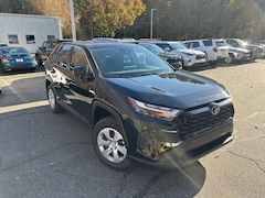 2025 Toyota RAV4 LE SUV