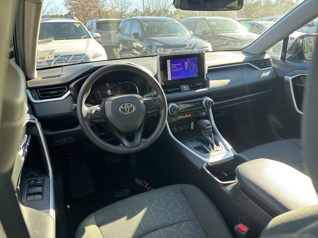 Used 2024 Toyota RAV4 XLE with VIN 2T3W1RFV7RC259836 for sale in Northfield, Minnesota