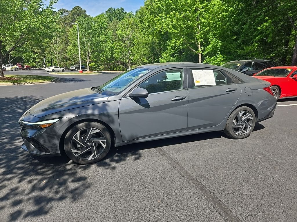 2025 Hyundai Elantra SEL