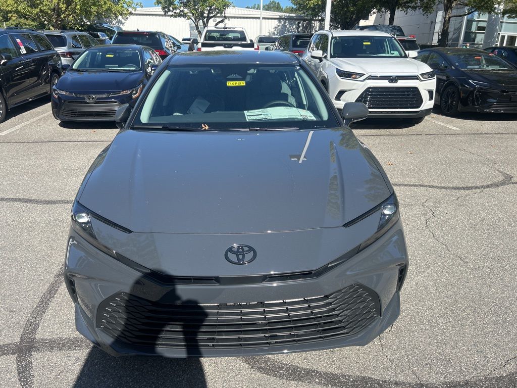 2026 Toyota Camry LE photo 2