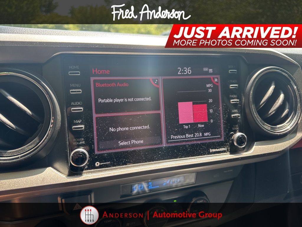 2022 Toyota Tacoma SR5 V6 photo 4