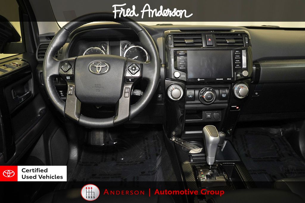 2023 Toyota 4Runner TRD Off-Road Premium photo 2
