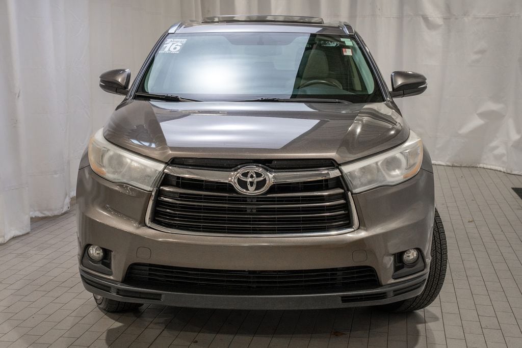 Used 2016 Toyota Highlander XLE V6 SUV