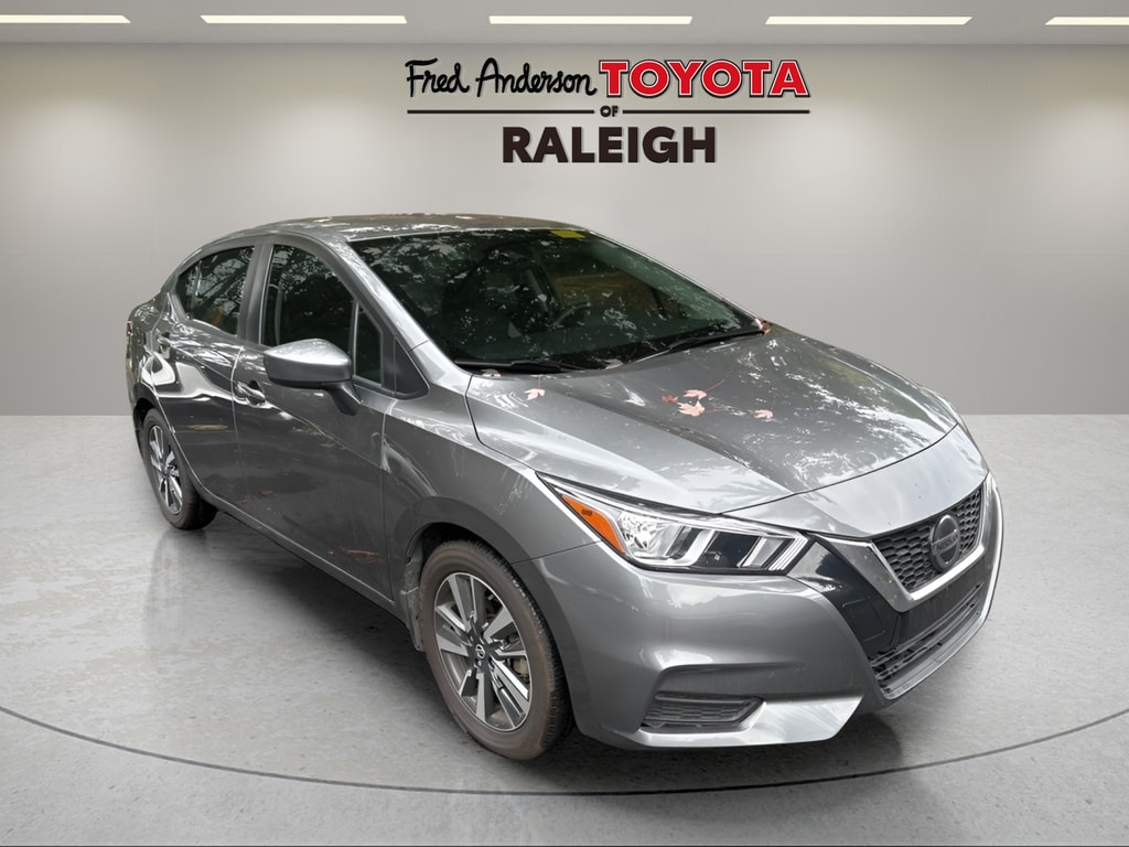 Used 2022 Nissan Versa 1.6 SV Sedan