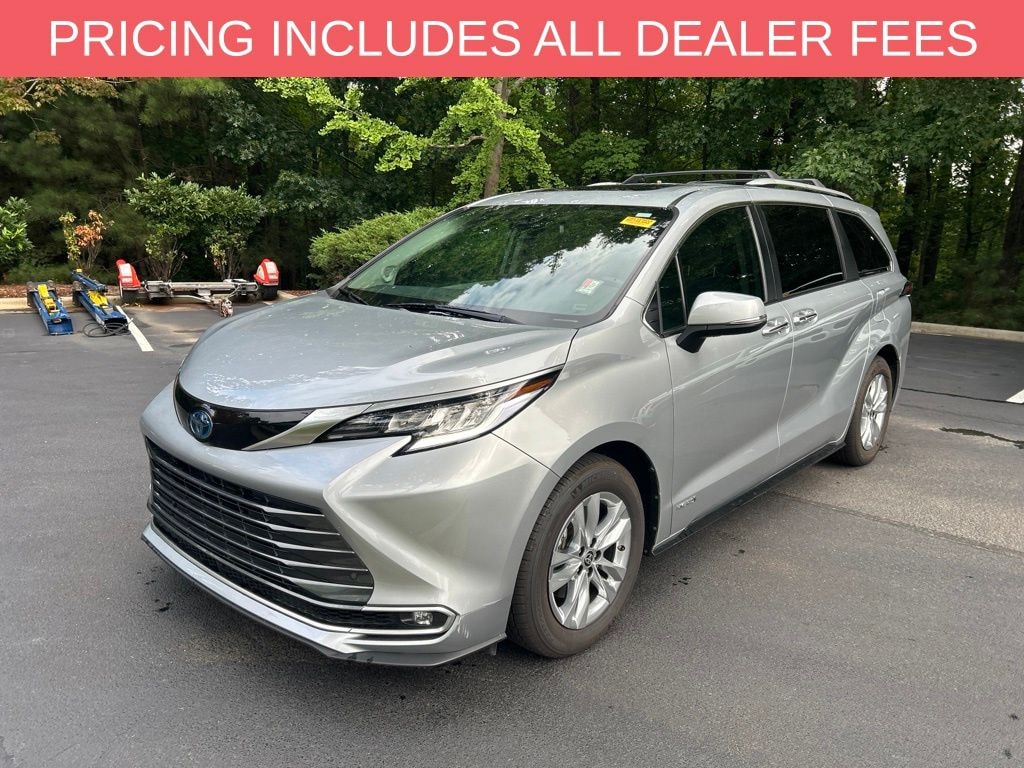 Used 2021 Toyota Sienna Limited Minivan/Van