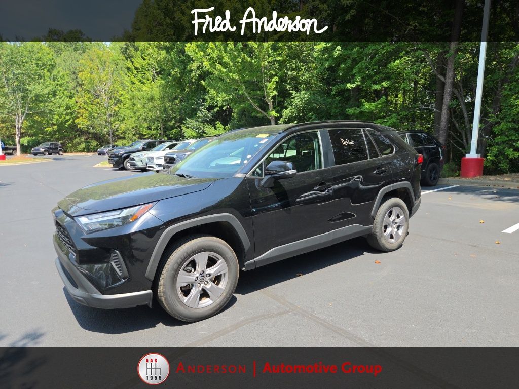 2025 Toyota RAV4's photo