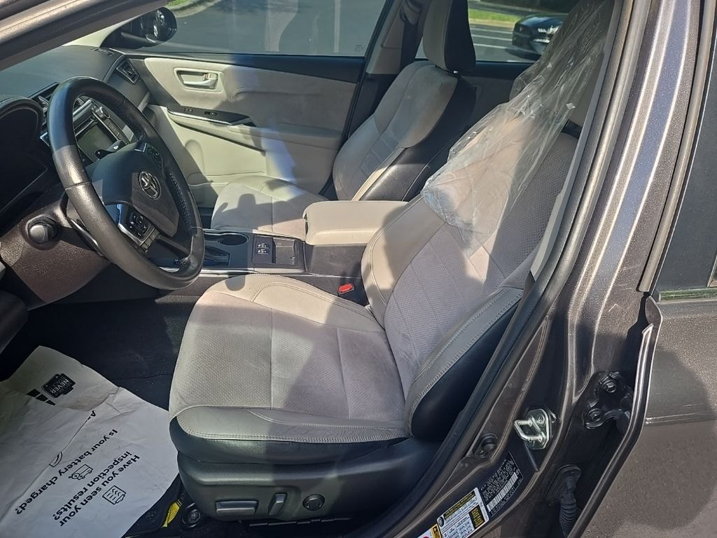 Used 2017 Toyota Camry XSE V6 Sedan