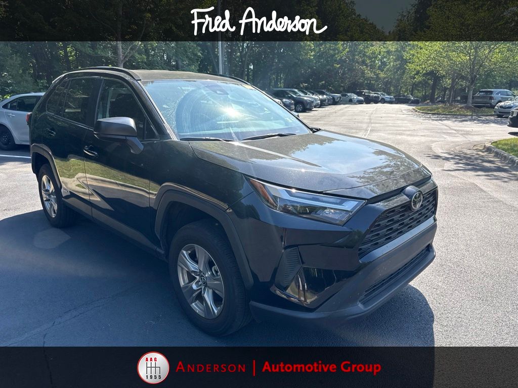 2025 Toyota RAV4 Hybrid LE AWD's photo