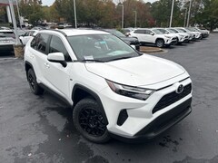 2025 Toyota RAV4 XLE SUV