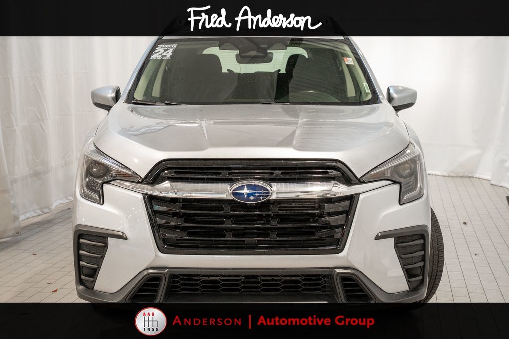 2024 Subaru Ascent Premium photo 3