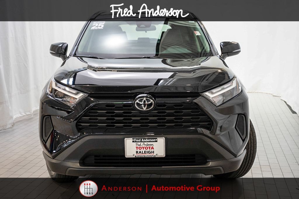 Used 2025 Toyota RAV4 Hybrid XLE SUV
